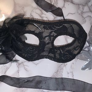 Black & Silver Masquerade Mask
